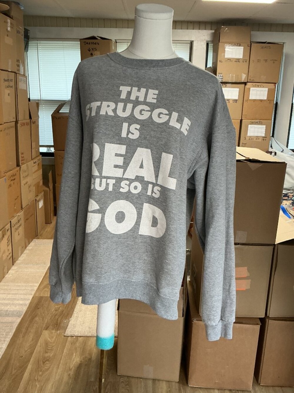 Jerzees NuBlend Christian Faith Crewneck Sweatshirt Gray The Struggle Is Real L - Picture 5 of 9